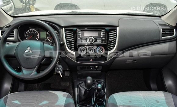 Buy Import Mitsubishi L200 Other Car in Import - Dubai in Abhasia Buy Import Mitsubishi L200 Other Car in Import - Dubai in Abhasia