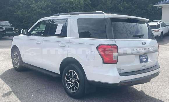 Buy Used Ford Explorer White Car in Ahalkalaki in Samche-Zhavaheti Buy Used Ford Explorer White Car in Ahalkalaki in Samche-Zhavaheti