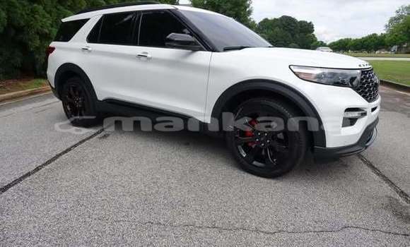 Buy Used Ford Explorer White Car in Ambrolauri in Racha Buy Used Ford Explorer White Car in Ambrolauri in Racha