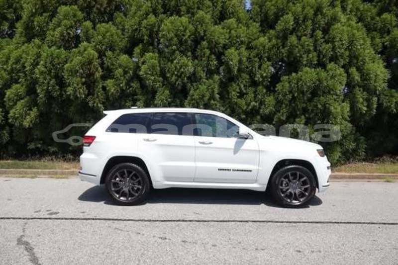 Big with watermark jeep grand cherokee kaheti lagodehi 8321