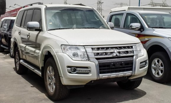 Buy Import Mitsubishi Pajero White Car in Import - Dubai in Abhasia Buy Import Mitsubishi Pajero White Car in Import - Dubai in Abhasia