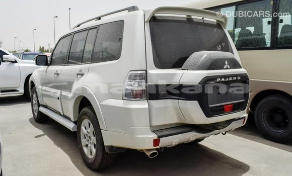 Buy Import Mitsubishi Pajero White Car in Import - Dubai in Abhasia Buy Import Mitsubishi Pajero White Car in Import - Dubai in Abhasia