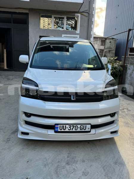 Big with watermark toyota voxy tbilisi tbilisi 8335