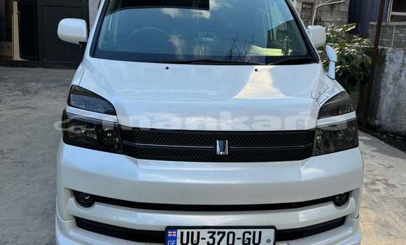 Buy Used Toyota Voxy White Car in Tbilisi in Tbilisi Buy Used Toyota Voxy White Car in Tbilisi in Tbilisi