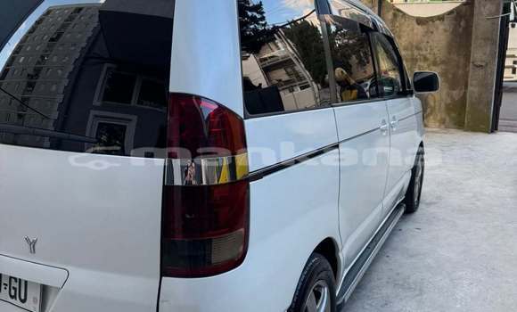 Buy Used Toyota Voxy White Car in Tbilisi in Tbilisi Buy Used Toyota Voxy White Car in Tbilisi in Tbilisi