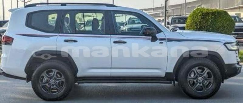 Big with watermark toyota land cruiser tbilisi tbilisi 8362