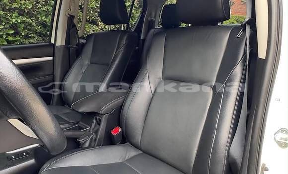 Buy Used Toyota Hilux White Car in Tbilisi in Tbilisi Buy Used Toyota Hilux White Car in Tbilisi in Tbilisi