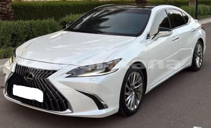 Big with watermark lexus es tbilisi tbilisi 8373