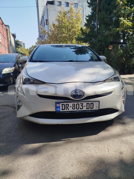 Big with watermark toyota prius tbilisi tbilisi 8474