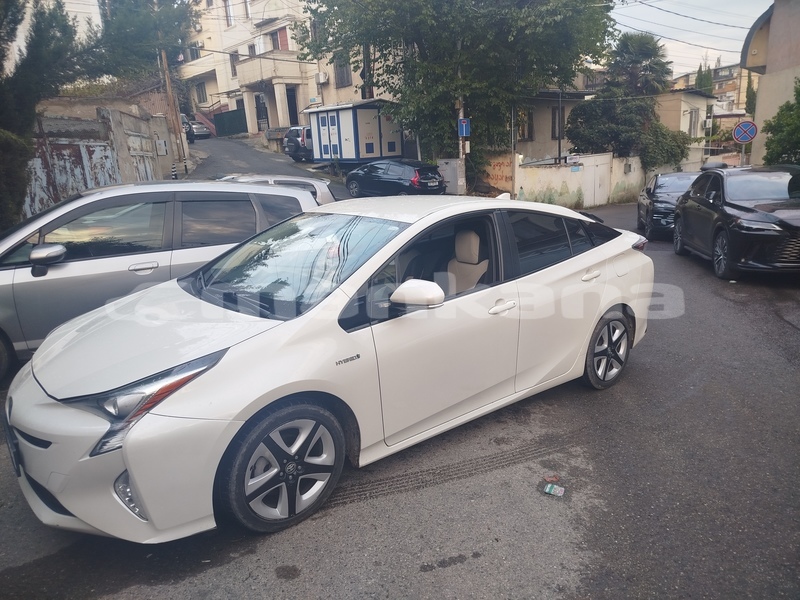 Big with watermark toyota prius tbilisi tbilisi 8474