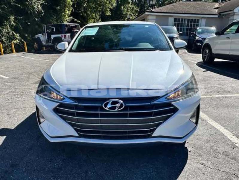 Big with watermark hyundai elantra ajaria batumi 8485