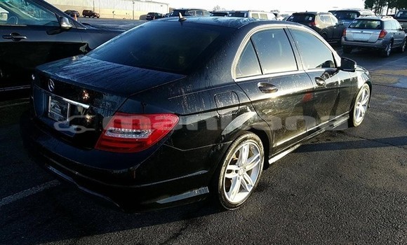 Buy Used Mercedes-Benz C-klasse Black Car in Tbilisi in Tbilisi Buy Used Mercedes-Benz C-klasse Black Car in Tbilisi in Tbilisi