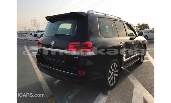 Buy Import Toyota Land Cruiser Black Car in Import - Dubai in Abhasia Buy Import Toyota Land Cruiser Black Car in Import - Dubai in Abhasia