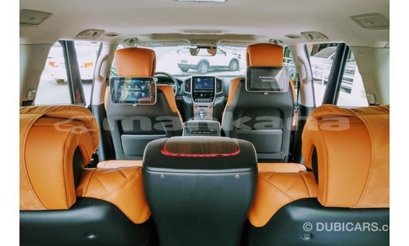 Buy Import Toyota Land Cruiser Black Car in Import - Dubai in Abhasia Buy Import Toyota Land Cruiser Black Car in Import - Dubai in Abhasia