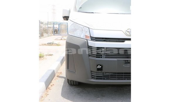 Buy Import Toyota Hiace White Car in Import - Dubai in Abhasia Buy Import Toyota Hiace White Car in Import - Dubai in Abhasia