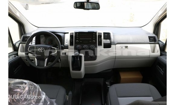 Buy Import Toyota Hiace White Car in Import - Dubai in Abhasia Buy Import Toyota Hiace White Car in Import - Dubai in Abhasia