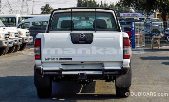 Buy Import Nissan NP 300 White Car in Import - Dubai in Abhasia Buy Import Nissan NP 300 White Car in Import - Dubai in Abhasia