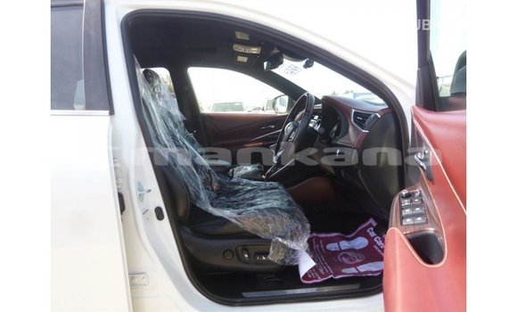 Buy Import Toyota Harrier White Car in Import - Dubai in Abhasia Buy Import Toyota Harrier White Car in Import - Dubai in Abhasia