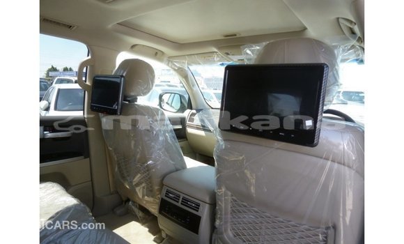 Buy Import Toyota Land Cruiser White Car in Import - Dubai in Abhasia Buy Import Toyota Land Cruiser White Car in Import - Dubai in Abhasia