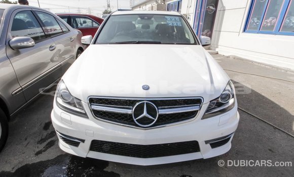 Buy Import Mercedes-Benz 200 White Car in Import - Dubai in Abhasia Buy Import Mercedes-Benz 200 White Car in Import - Dubai in Abhasia