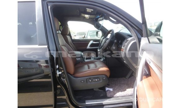 Buy Import Toyota Land Cruiser Black Car in Import - Dubai in Abhasia Buy Import Toyota Land Cruiser Black Car in Import - Dubai in Abhasia
