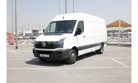 Buy Import Volkswagen TRUCK White Truck in Import - Dubai in Abhasia