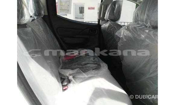 Buy Import Mitsubishi L200 White Car in Import - Dubai in Abhasia Buy Import Mitsubishi L200 White Car in Import - Dubai in Abhasia