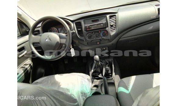 Buy Import Mitsubishi L200 White Car in Import - Dubai in Abhasia Buy Import Mitsubishi L200 White Car in Import - Dubai in Abhasia