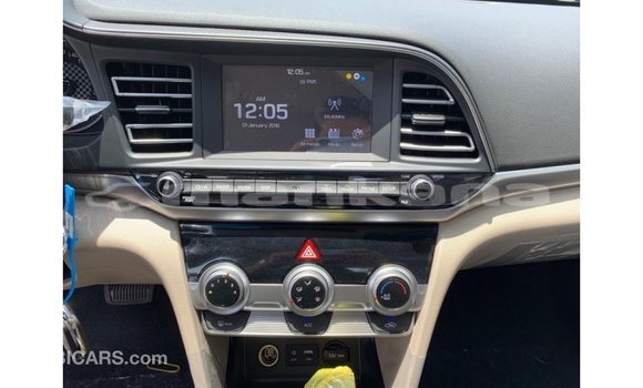 Buy Import Hyundai Elantra White Car in Import - Dubai in Abhasia Buy Import Hyundai Elantra White Car in Import - Dubai in Abhasia