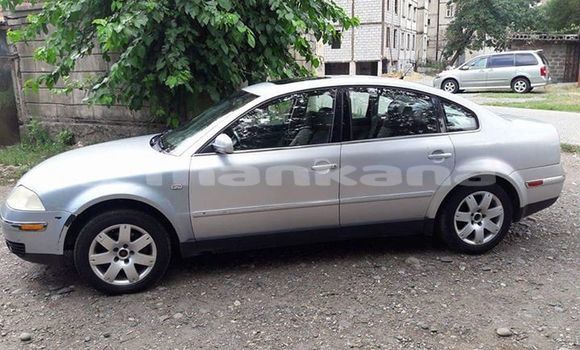 Buy Used Volkswagen Passat Silver Car in Kutaisi in Imereti