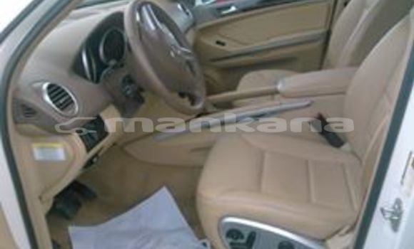 Buy Used Mercedes-Benz ML–Class White Car in Tbilisi in Tbilisi Buy Used Mercedes-Benz ML–Class White Car in Tbilisi in Tbilisi