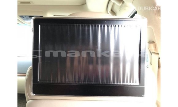 Buy Import Toyota Land Cruiser White Car in Import - Dubai in Abhasia Buy Import Toyota Land Cruiser White Car in Import - Dubai in Abhasia